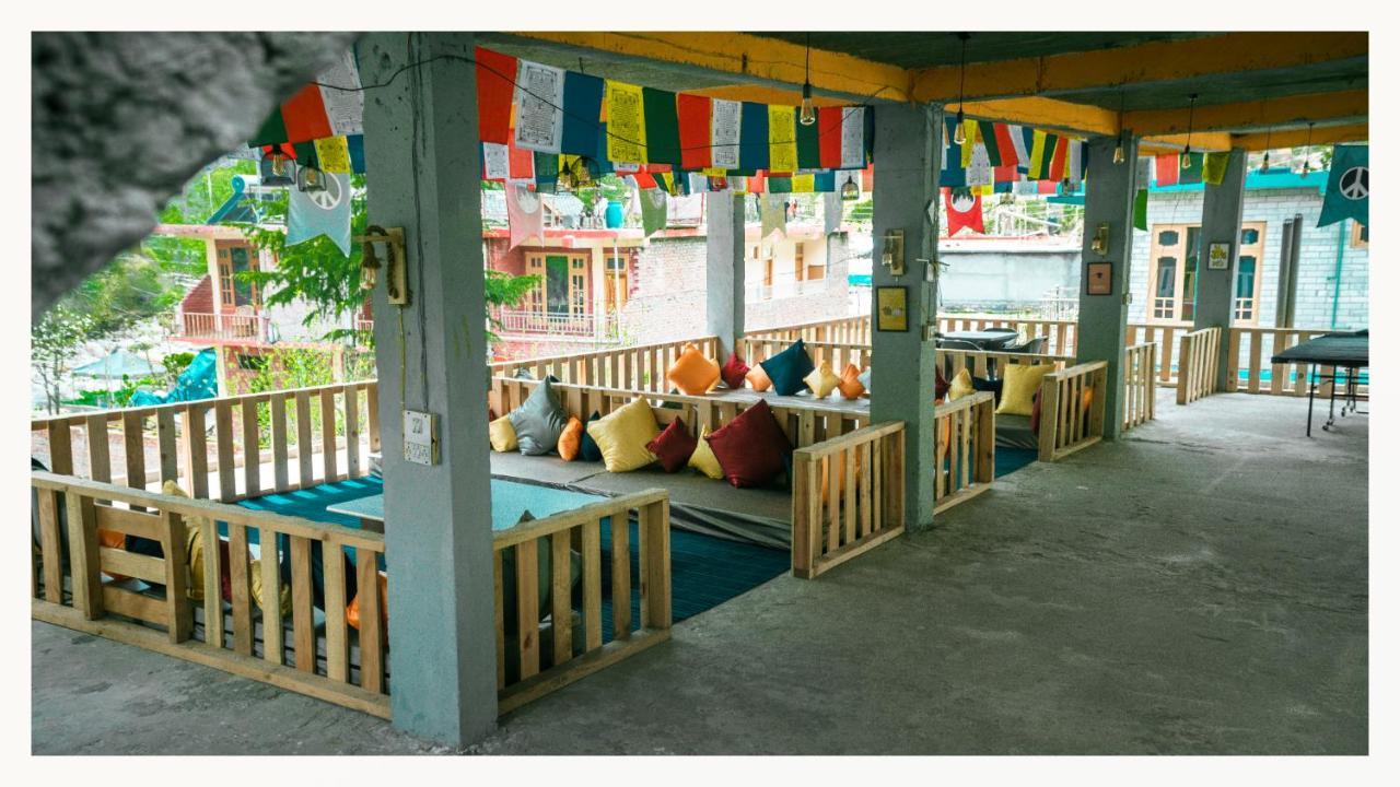 Perkup Hostel Касоль Экстерьер фото