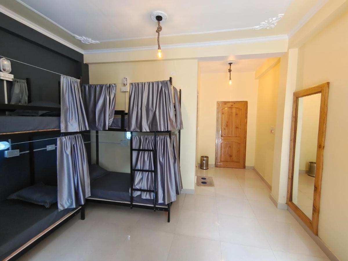 Perkup Hostel Касоль Экстерьер фото
