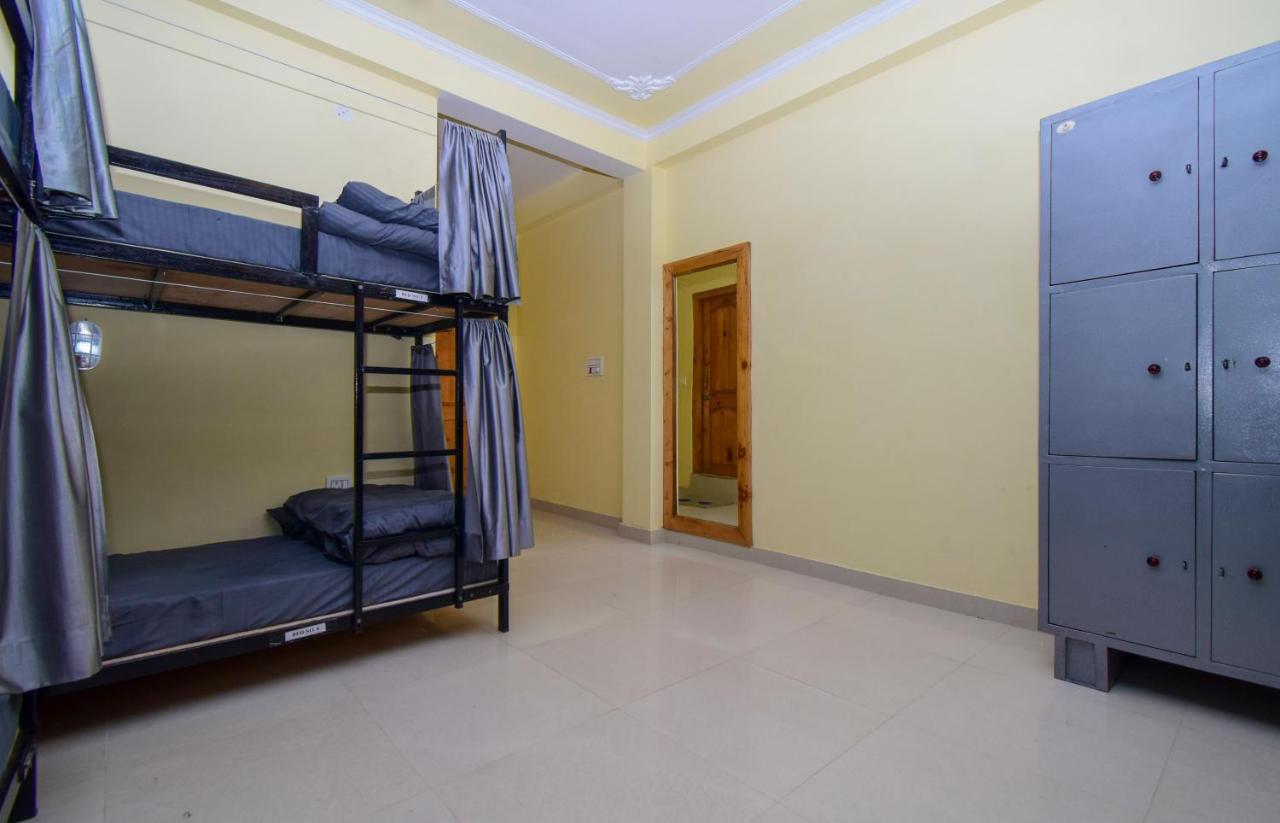 Perkup Hostel Касоль Экстерьер фото