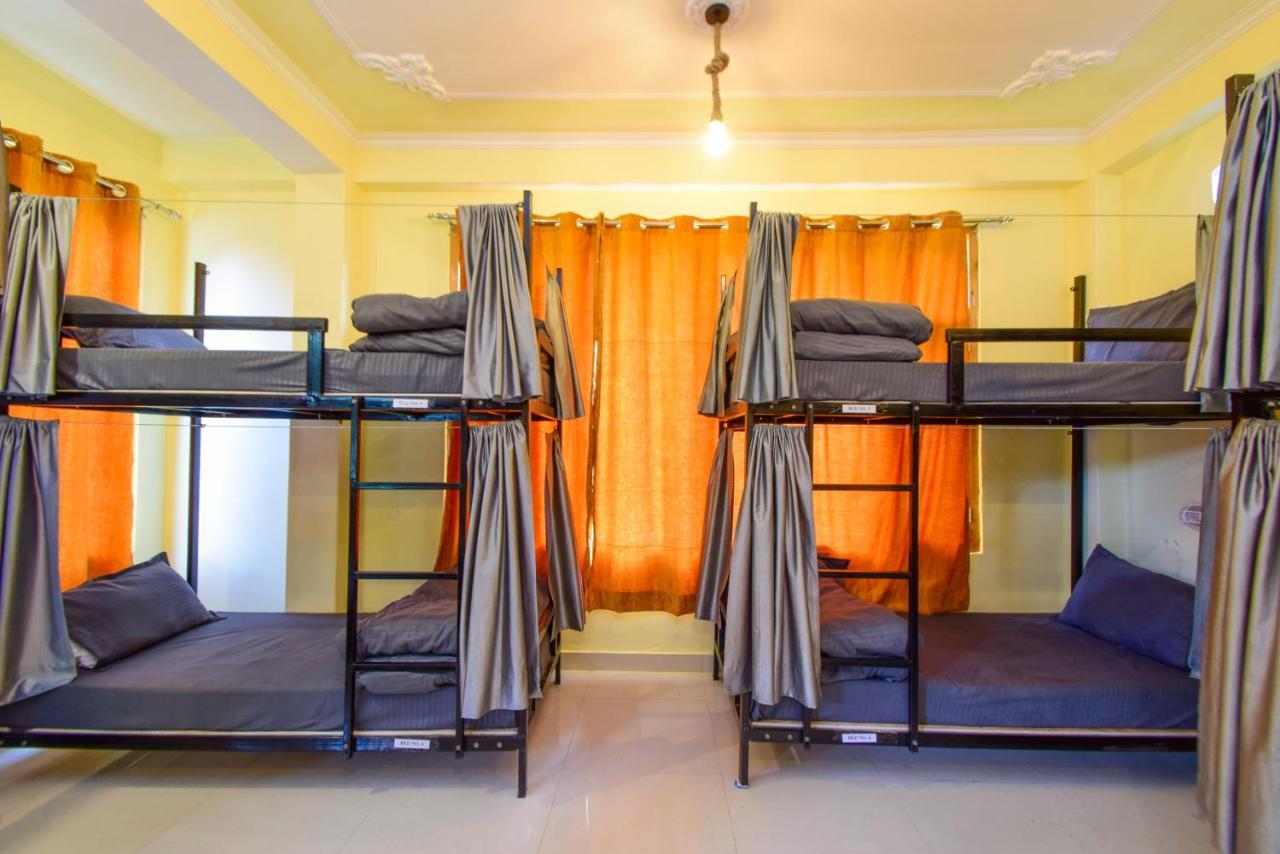 Perkup Hostel Касоль Экстерьер фото