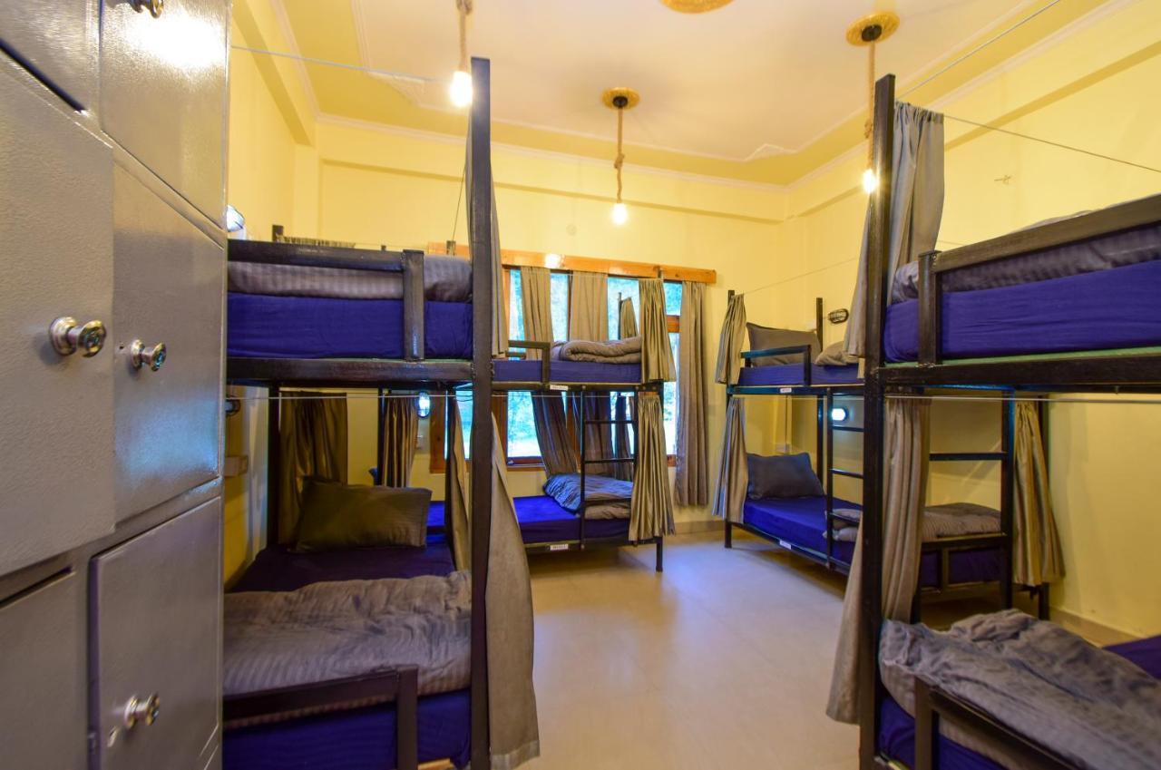 Perkup Hostel Касоль Экстерьер фото