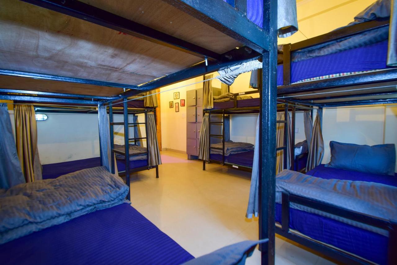 Perkup Hostel Касоль Экстерьер фото